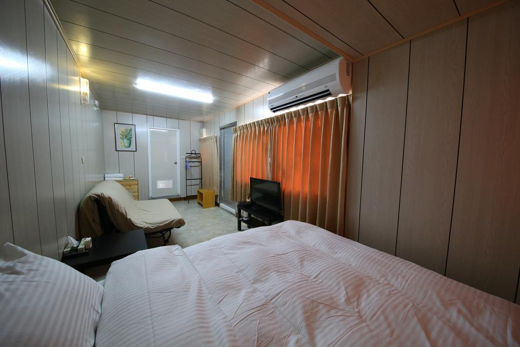 Mei Ru Car Rent Homestay Hengchun Exterior photo